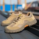 Safety shoe with an anti-shock iron toe and a slip-resistant and puncture-proof sole - Image 5